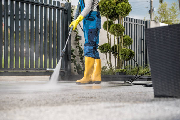 Post-Construction Pressure Washing in Oak Hill, FL